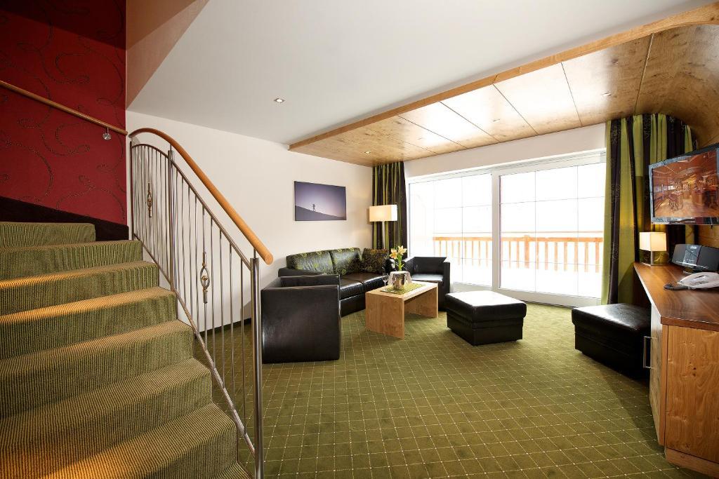 Berg-Spa&Hotel Zamangspitze Sankt Gallenkirch Zimmer foto